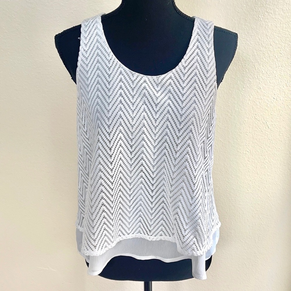 Tank Top Pattern Blouse - Picture 2 of 2